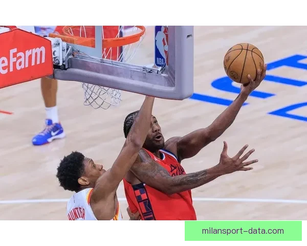 莱昂纳德快船生涯第252次单场得分20+ 超越布兰德升队史第四位